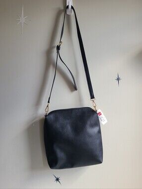 Olsen Europe | Black Vegan Leather Crossbody Bag NWT